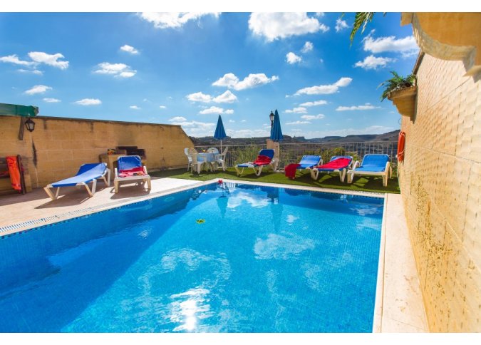 Gul4 - 4 Bedroom Gozo Xaghra - Air-Conditioned - 5 Bathrooms - Private Outdoor Pool - Views - Sleeps 8 person -  # Pet Friendly malta, Holiday Rentals Malta & Gozo malta