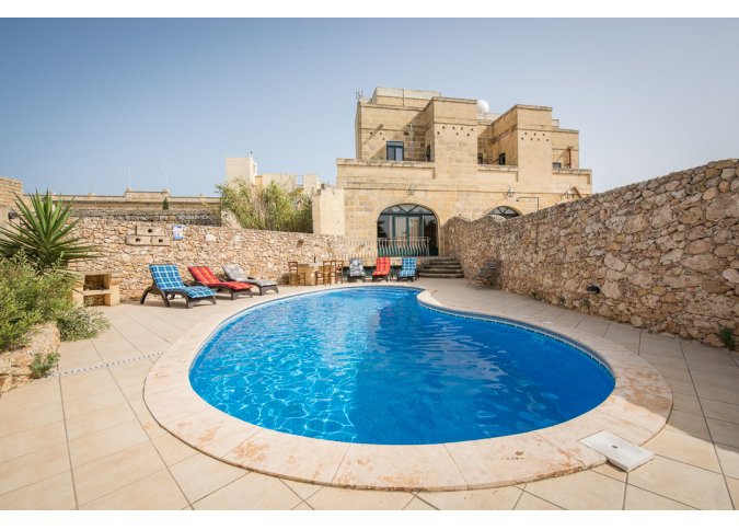 Val3 - 3 Bedroom Gozo Nadur- 4 Bathrooms - Air-Conditioned - Private Outdoor Pool - Sleeps 6 persons malta, Holiday Rentals Malta & Gozo malta