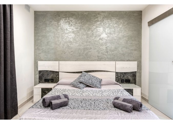Direct by Owner - Birmingham Gzira Luxury Apartment  F410 - Fully Air-Conditioned - Walking to Sliema & St Julian's  malta, Holiday Rentals Malta & Gozo malta