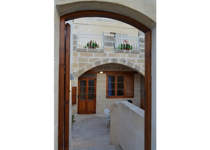 Gozo Farmhouse M80 - 3 Bedrooms - Roof Outdoor Pool + Jacuzzi/Hot Tube malta, M80 - 3 Bedroom Gozo Xaghra - 4 Bathrooms - Outdoor Pool + Jacuzzi/Hot Tube - Terrace - Sleeps 5/8 malta, Holiday Rentals Malta & Gozo malta